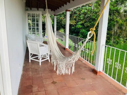 Balkoni atau teres di Hacienda Finca La Querendona