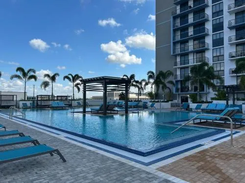 Luxury apartment in Doral miami, 1 Bd photo 1