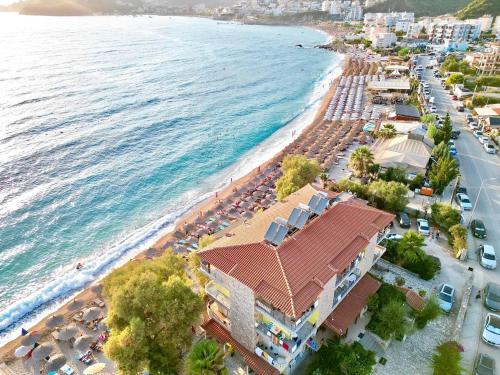 Potam'Sea Bliss 33- Beach Front, Sun Beds & Parking