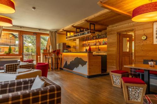 Hotel Vallée Blanche Courmayeur photo 3