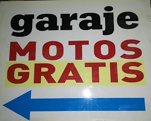 Fotografie z fotogalerie ubytování Hostal Palafox v destinaci Barbastro