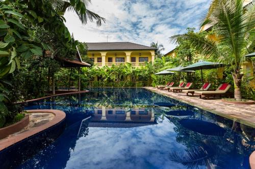 Bazén v ubytování Le Jardin d'Angkor Hotel & Resort nebo v jeho okolí