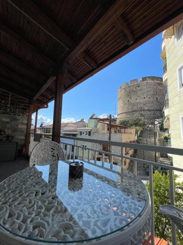 Balkoni atau teres di The Castle Nook