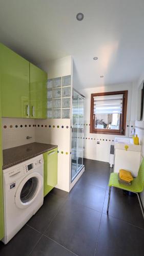 Dapur atau dapur kecil di La Nostra Etxea