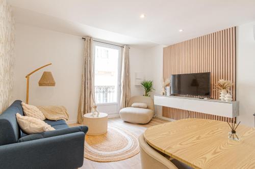 Très jolie deux chambres Neuf Climatisé - Centre ville historique