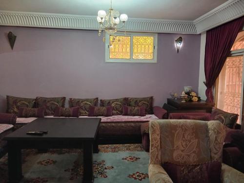 Χώρος καθιστικού στο Villa Lmima Malika