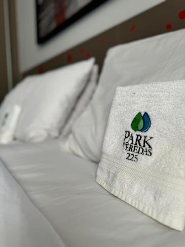 Кровать или кровати в номере Hotel Park Veredas - Rio Quente Flat 225