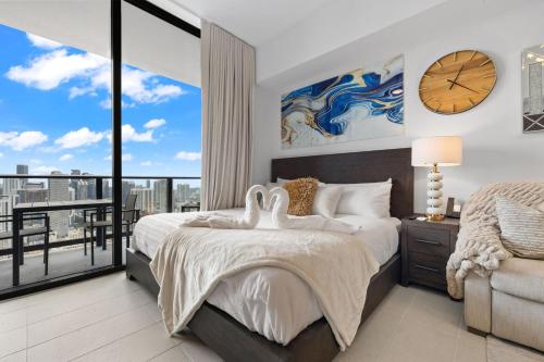 PH 49 Floor Luxury Studio w Free Parking photo 11