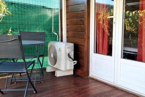 Patio nebo venkovní prostory v ubytování Charmant studio d'invité - Baie-Mahault