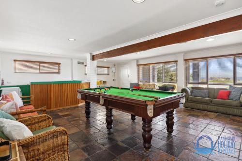 Un lugar para sentarse en Beachside At Silver Sands