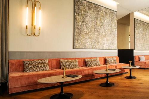 MIANO Hotel & Bar Image