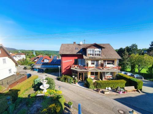 Fotografie z fotogalerie ubytování Zi08 Einzelzimmer Schönblick v destinaci Bad Herrenalb
