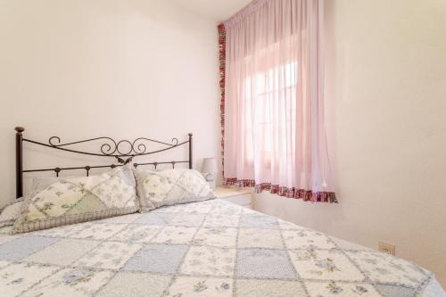 En eller flere senge i et værelse på Ines