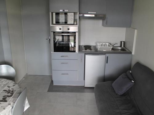 Charmant T2 avec terrasse et Wi-Fi à 100m des Thermes - FR-1-541-130