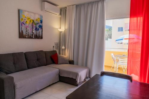 Χώρος καθιστικού στο Apartments In Los Cristianos, Tenerife, Canary Islands