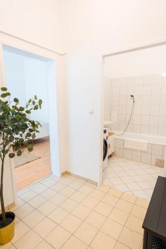 Business Apartments - Minimum Stay 1 Month