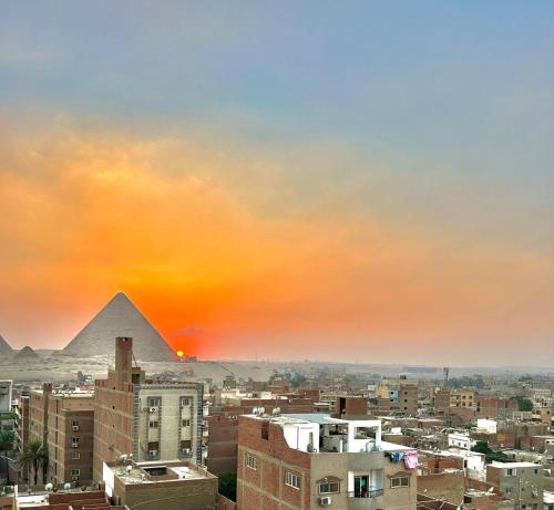 Loay Pyramids View 2