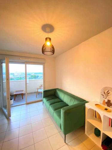 Photo de la galerie de l'établissement ALYA - Parking Privé Gratuit, à Marseille