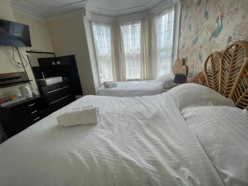 South Dene Hotelにあるベッド