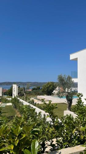 DVJ Apartments