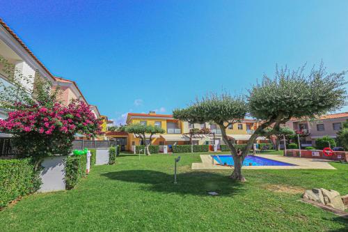 LITORAL COSTA DORADA - TARONGERS 31 Only families