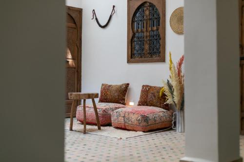 Ruang duduk di Riad Lamalika