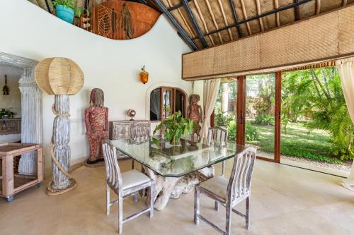 Gambar di galeri bagi Villa SeaRender - A luxury Swahili-style home di Ukunda