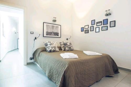 Ένα ή περισσότερα κρεβάτια σε δωμάτιο στο CHARLOTTE House