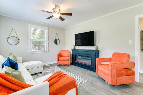 Φωτογραφία από το άλμπουμ του Pet-Friendly South Knoxville Home with Yard σε Νόξβιλ