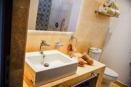 Salle de bains dans l'établissement Departamento nuevo moderno tipo estudio