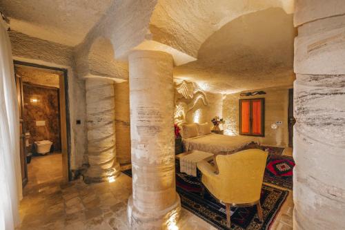 Koupelna v ubytování Kayatas Cave Suites