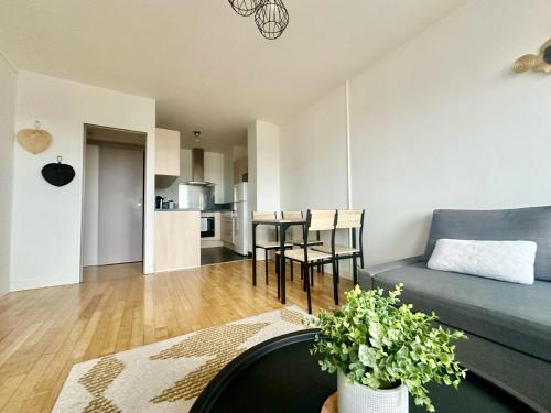 Le Sacré-coeur, lumineux avec vue panoramique