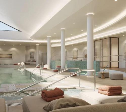 Πισίνα στο ή κοντά στο Luxurious South-facing 2 BDR Penthouse Vanian Gardens Estepona with Seaview - Gaya Alegia I