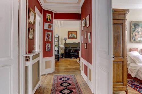 Photo de la galerie de l'établissement La Symphonie- 10 min du château, à Versailles