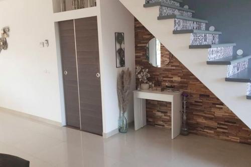 Photo de la galerie de l'établissement Villa Deyme 15min de Toulouse - Piscine - 10 couchages, à Deyme