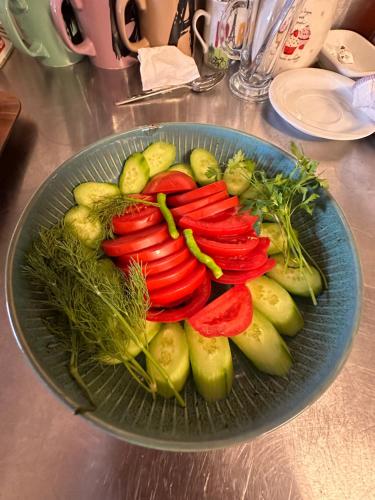 Makanan di atau berdekatan hotel