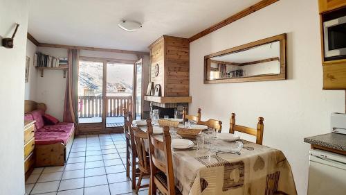 Résidence Sapiniere - Appartement spacieux · Départ ski aux pieds · Terrasse spacieuse MAE-0414