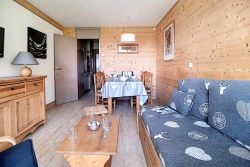 Résidence Alpages - Appartement entièrement rénové · Au pieds des pistes · Balcon MAE-0464