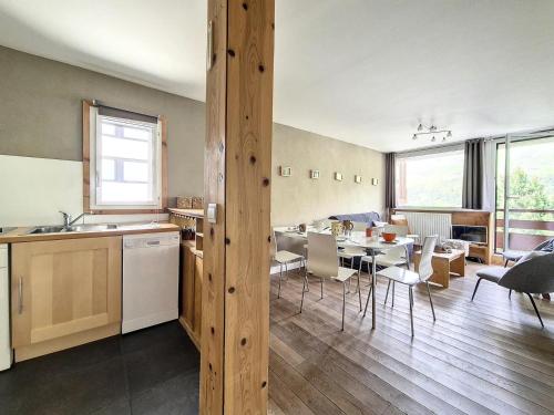 Résidence Beaufortain - Appartement spacieux et renové · Centre station · Balcon MAE-2094