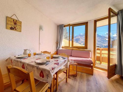 Résidence Boedette D - Appartement spacieux · Proche des pistes et des commerces · Balcon MAE-2374