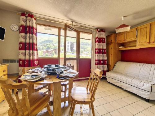 Résidence Sarvan - Appartement · Balcon · Quartier Preyrand · Pied des pistes MAE-4594