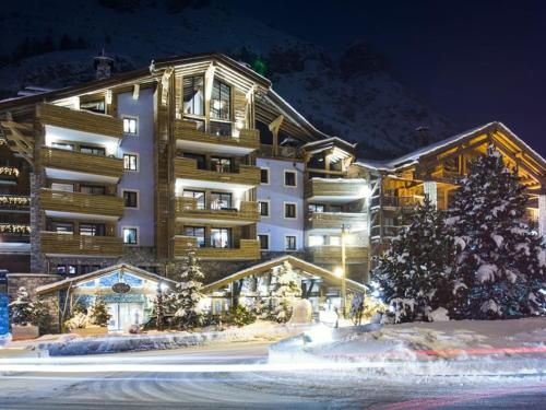 Val d'Isère : Appartement moderne, authentique, 8 personnes, animaux