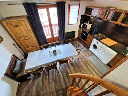 Résidence Melezets 3 - 4 pièces +cabine 6/8 personnes coeur station 50m² MAE-7161