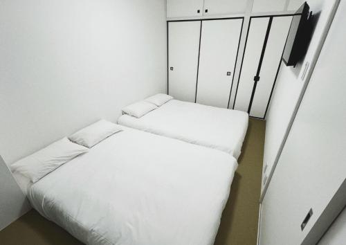 Love Tokyo Nezu Sunset House 1 Min to Nezu Station Near Ueno Yanaka Nezu Shrine Elevator