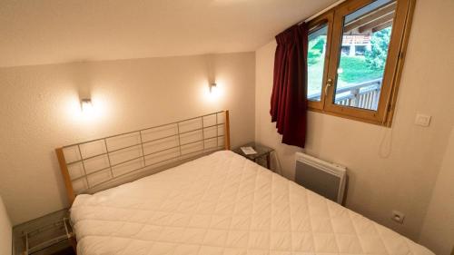 Photo de la galerie de l'établissement Chalets De Florence - Appart 6 pers centre station MAE-7211, à Modane