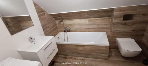 Ένα μπάνιο στο Cieplicki zakątek