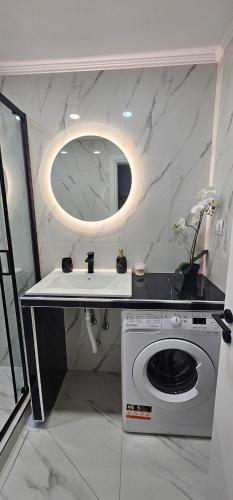 Warm and cozy apartment in nice location!