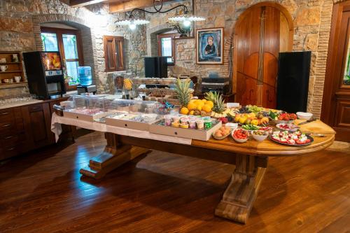 Jídlo v penzionu nebo okolí