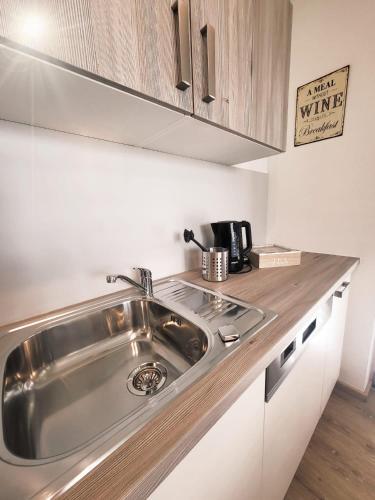 Una cocina o cocineta en FerienGLÜCK, Apartment