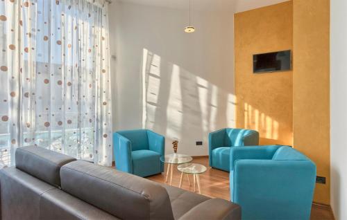 Lovely Apartment In Pula With Wifi